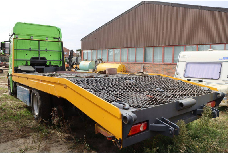 Mercedes-Benz Actros 2551 - Platós teherautó: 2 kép. Mercedes-Benz Actros 2551 - Platós teherautó: 2 kép.