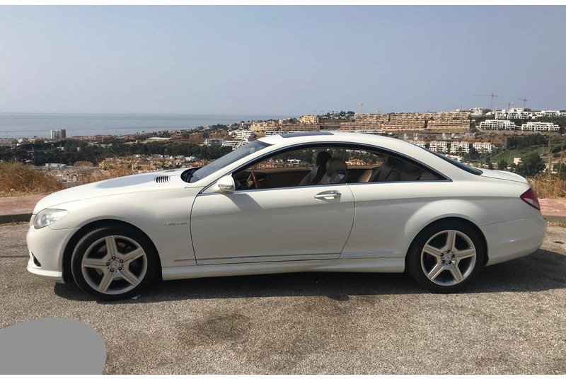 Mercedes-Benz CL-Klasse (W216) _ 500 - Szedán: 2 kép. Mercedes-Benz CL-Klasse (W216) _ 500 - Szedán: 2 kép.