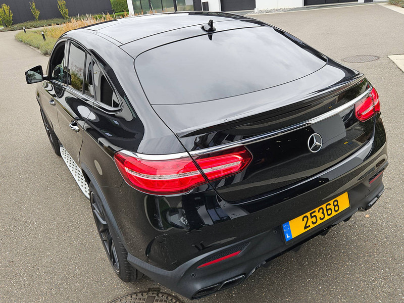 Mercedes-Benz GLE 63 S - Terepjáró/ SUV: 3 kép. Mercedes-Benz GLE 63 S - Terepjáró/ SUV: 3 kép.