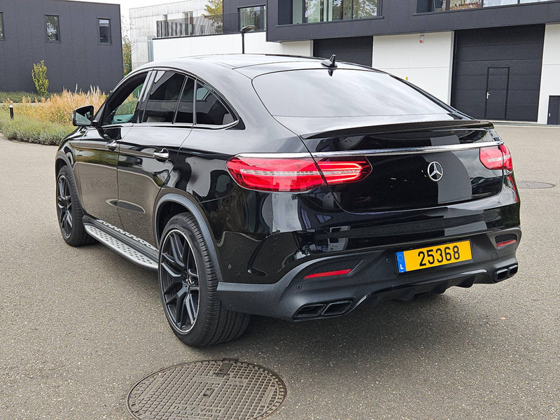 Mercedes-Benz GLE 63 S - Terepjáró/ SUV: 2 kép. Mercedes-Benz GLE 63 S - Terepjáró/ SUV: 2 kép.