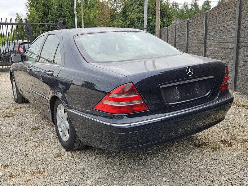 Mercedes-Benz S-Klasse 320 CDI - Szedán: 3 kép. Mercedes-Benz S-Klasse 320 CDI - Szedán: 3 kép.