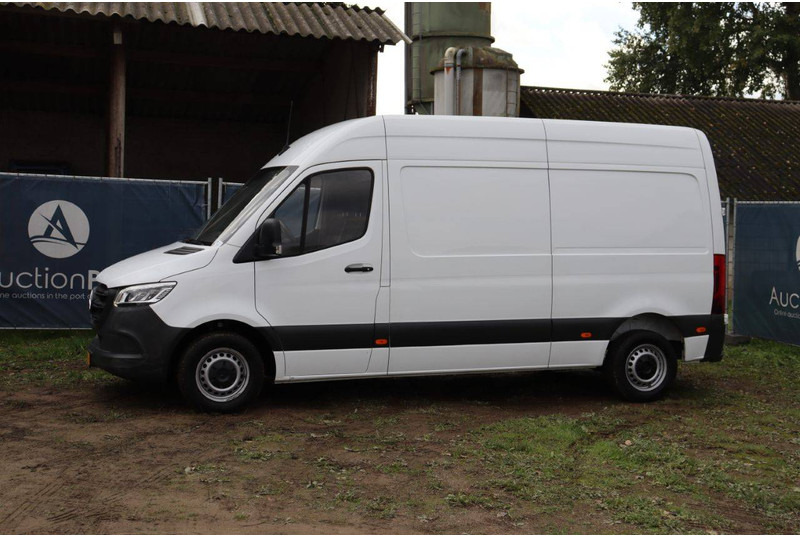 Mercedes-Benz Sprinter - Furgon: 1 kép. Mercedes-Benz Sprinter - Furgon: 1 kép.