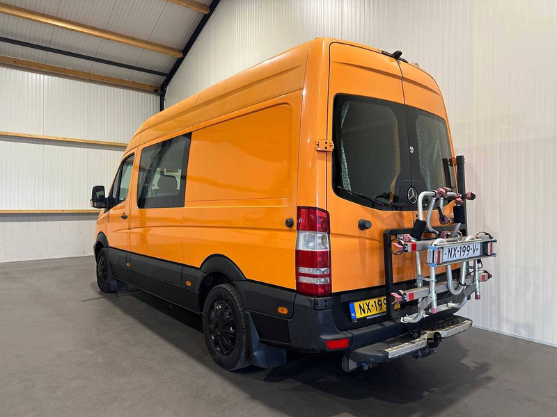 Mercedes-Benz Sprinter - Furgon: 3 kép. Mercedes-Benz Sprinter - Furgon: 3 kép.