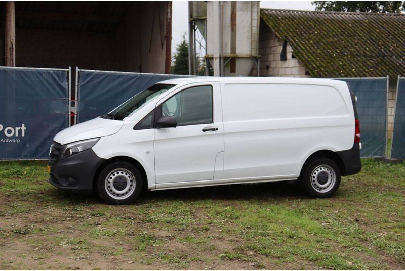 Mercedes-Benz Vito 777CDI - Furgon: 1 kép. Mercedes-Benz Vito 777CDI - Furgon: 1 kép.