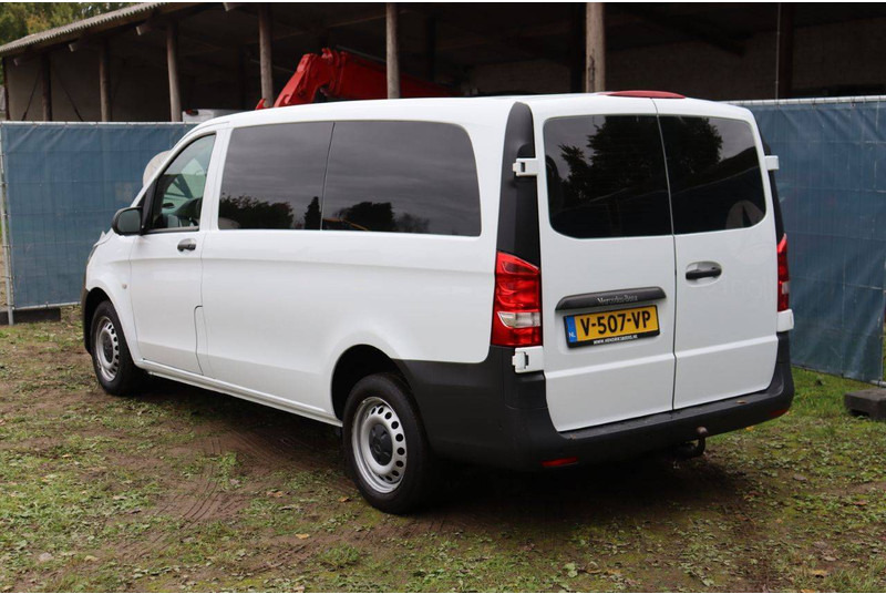 Mercedes-Benz Vito - Furgon: 4 kép. Mercedes-Benz Vito - Furgon: 4 kép.