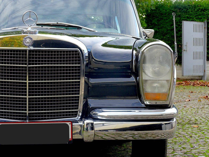 Mercedes-Benz (W100) _ 600 Pullman - Szedán: 5 kép. Mercedes-Benz (W100) _ 600 Pullman - Szedán: 5 kép.