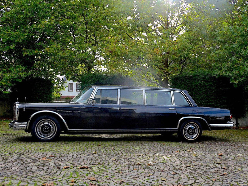Mercedes-Benz (W100) _ 600 Pullman - Szedán: 2 kép. Mercedes-Benz (W100) _ 600 Pullman - Szedán: 2 kép.