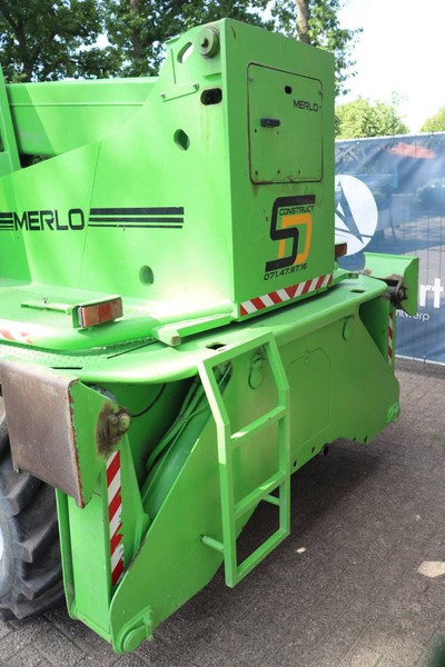 Merlo ROTO 30.16-EV - Teleszkópos rakodó: 5 kép. Merlo ROTO 30.16-EV - Teleszkópos rakodó: 5 kép.