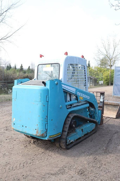Messersi OL 1 CARRIER 55 - Lánctalpas homlokrakodó: 5 kép. Messersi OL 1 CARRIER 55 - Lánctalpas homlokrakodó: 5 kép.