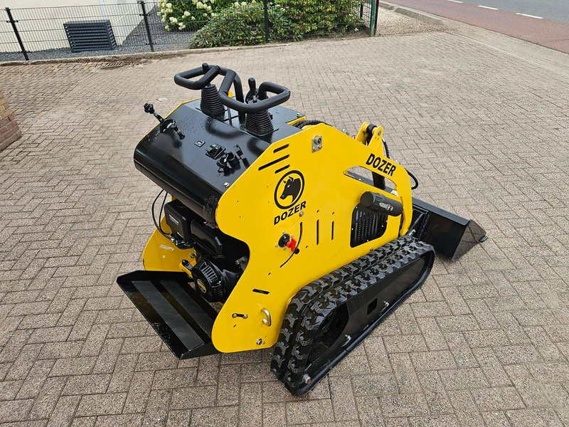 ND1625 - Lánctalpas homlokrakodó: 5 kép. ND1625 - Lánctalpas homlokrakodó: 5 kép.