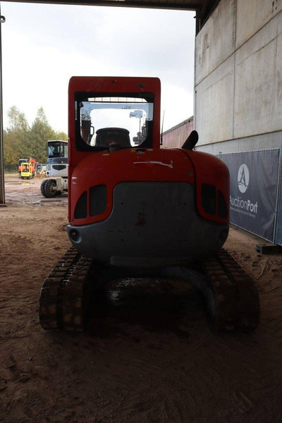 Neuson 50Z3 - Minikotró: 5 kép. Neuson 50Z3 - Minikotró: 5 kép.