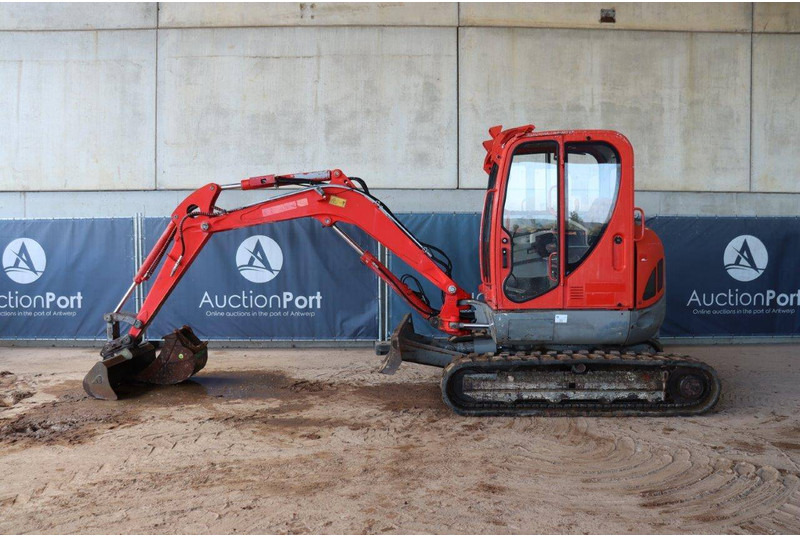 Neuson 50Z3 - Minikotró: 2 kép. Neuson 50Z3 - Minikotró: 2 kép.