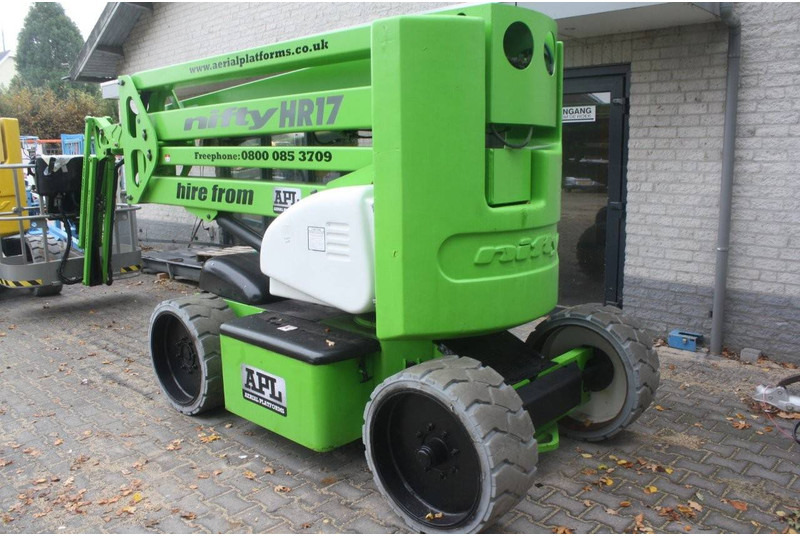 Niftylift HR17 NDE - Személyemelő: 3 kép. Niftylift HR17 NDE - Személyemelő: 3 kép.