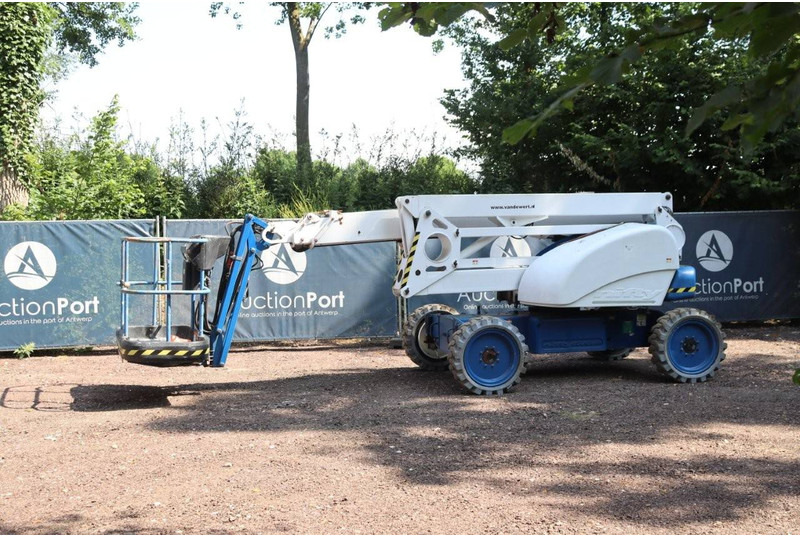 Niftylift HR21D 4x4 - Személyemelő: 1 kép. Niftylift HR21D 4x4 - Személyemelő: 1 kép.