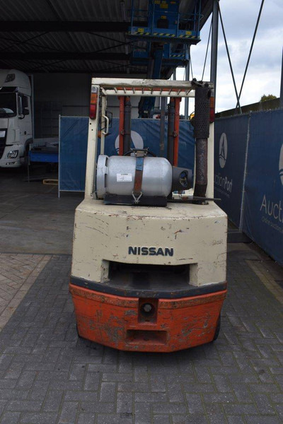 Nissan FG18 - Gázüzemű targonca: 5 kép. Nissan FG18 - Gázüzemű targonca: 5 kép.