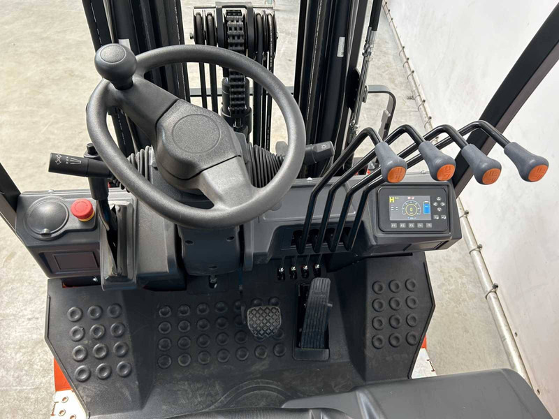 Új Elektromos targonca Noblelift FE4P16QC: 19 kép.