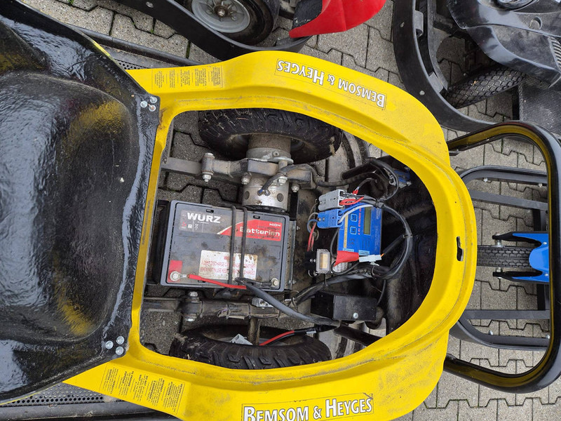 Akkumulátor Onbekend: 9 kép.