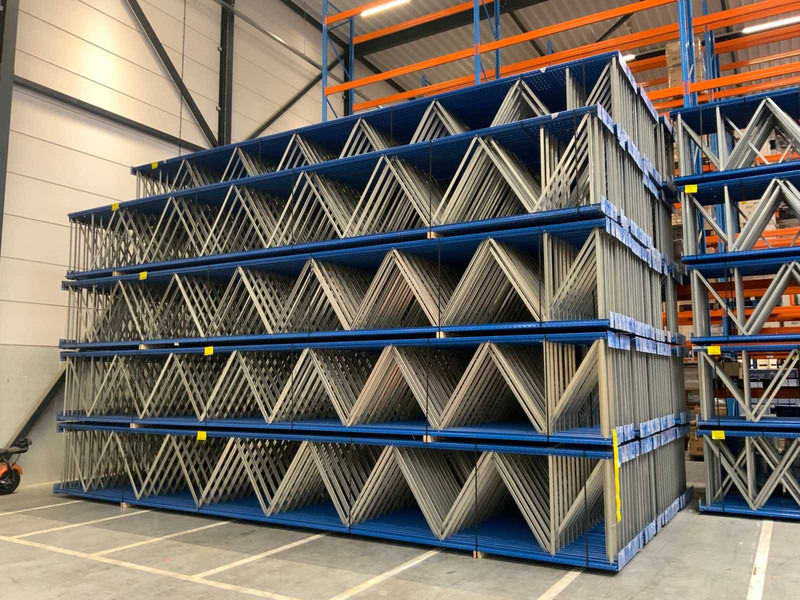 Onbekend - Akkumulátor: 2 kép. Onbekend - Akkumulátor: 2 kép.