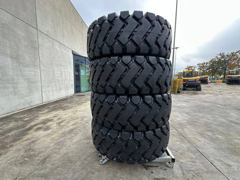 Onbekend - Akkumulátor: 2 kép. Onbekend - Akkumulátor: 2 kép.