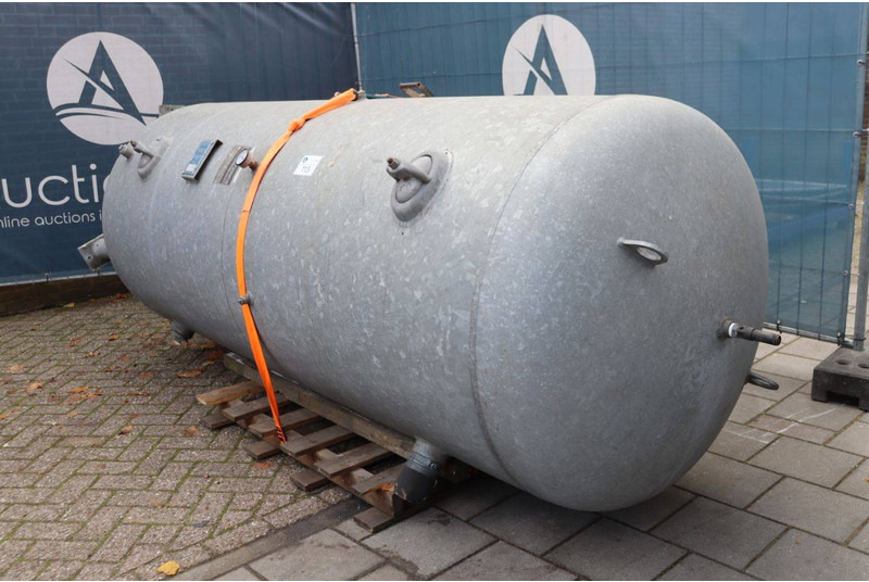 Onbekend - Akkumulátor: 3 kép. Onbekend - Akkumulátor: 3 kép.