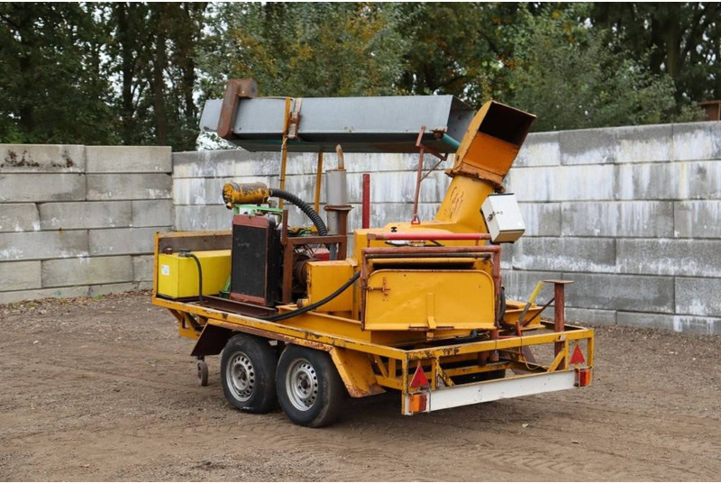 PETERS AIIZH - Faaprító: 3 kép. PETERS AIIZH - Faaprító: 3 kép.