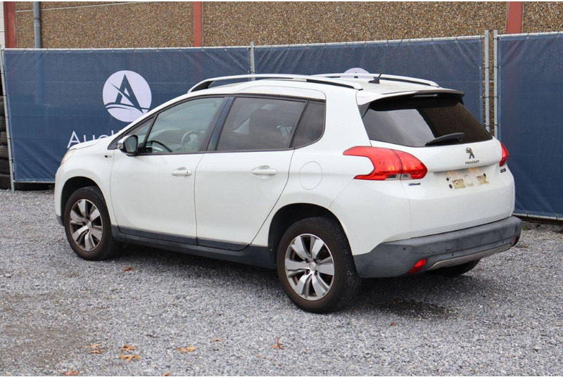 Peugeot 2008 - Szedán: 4 kép. Peugeot 2008 - Szedán: 4 kép.