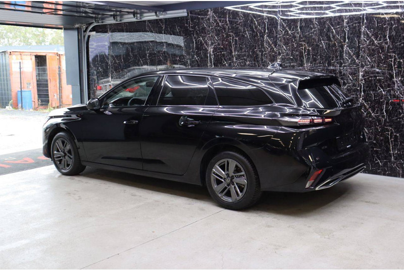 Peugeot 308 SW - Autó: 4 kép. Peugeot 308 SW - Autó: 4 kép.