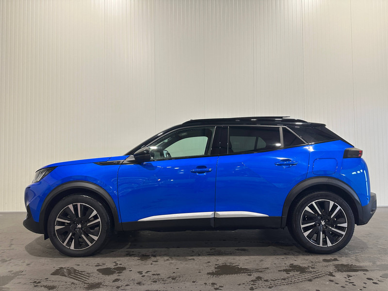 Peugeot e-2008 EV GT - Terepjáró/ SUV: 2 kép. Peugeot e-2008 EV GT - Terepjáró/ SUV: 2 kép.