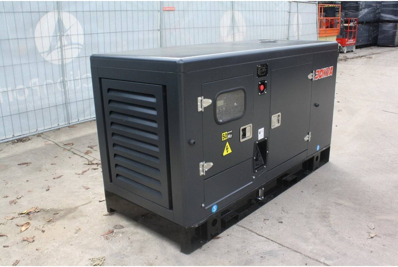 Power Silent AG-30 - Áramfejlesztő: 3 kép. Power Silent AG-30 - Áramfejlesztő: 3 kép.