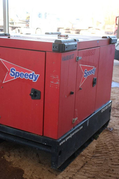 Pramac GRW22 - Áramfejlesztő: 5 kép. Pramac GRW22 - Áramfejlesztő: 5 kép.