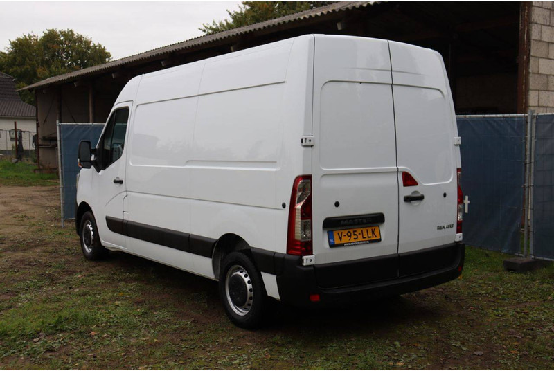 Renault Master - Furgon: 4 kép. Renault Master - Furgon: 4 kép.