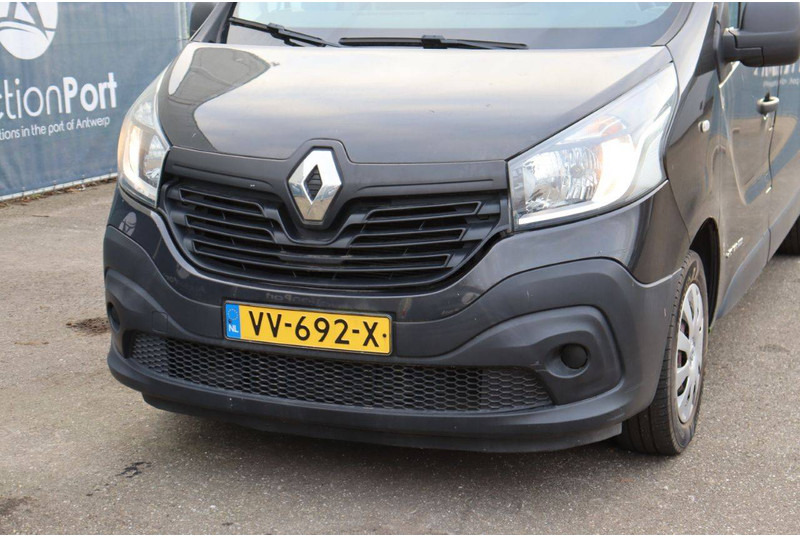 Furgon Renault Trafic: 10 kép. Furgon Renault Trafic: 10 kép.