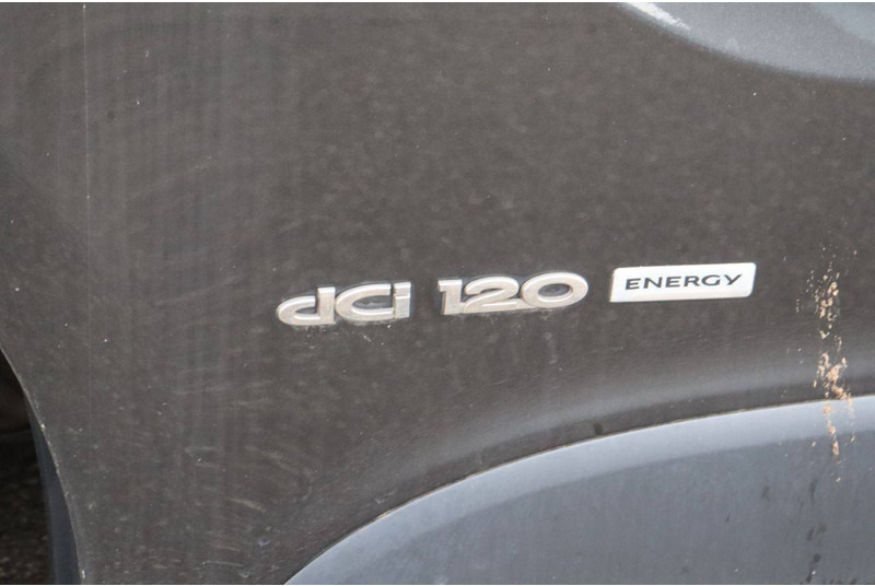 Furgon Renault Trafic: 14 kép. Furgon Renault Trafic: 14 kép.