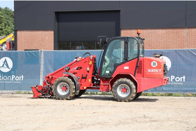 Schäffer 6370T - Gumikerekes homlokrakodó: 3 kép. Schäffer 6370T - Gumikerekes homlokrakodó: 3 kép.