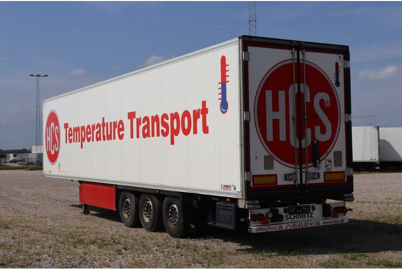 Schmitz Cargobull SCB*S3B - Félpótkocsi hűtős: 3 kép. Schmitz Cargobull SCB*S3B - Félpótkocsi hűtős: 3 kép.