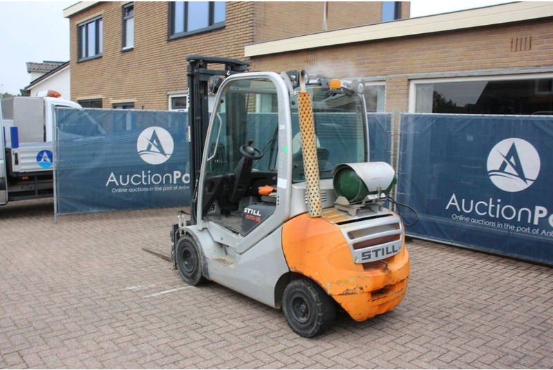 Still RX 70-25 - Gázüzemű targonca: 3 kép. Still RX 70-25 - Gázüzemű targonca: 3 kép.