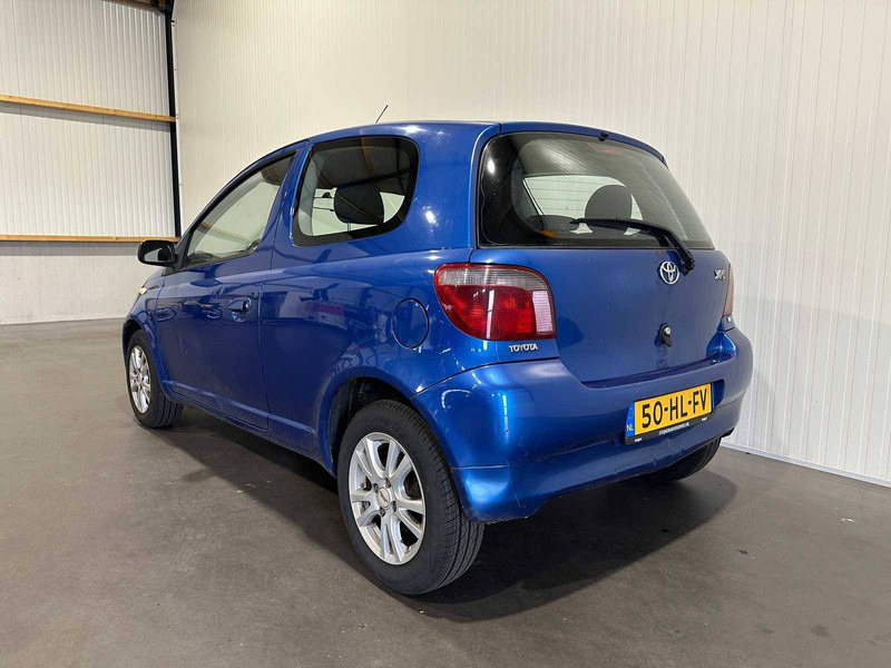 Toyota Yaris - Szedán: 3 kép. Toyota Yaris - Szedán: 3 kép.