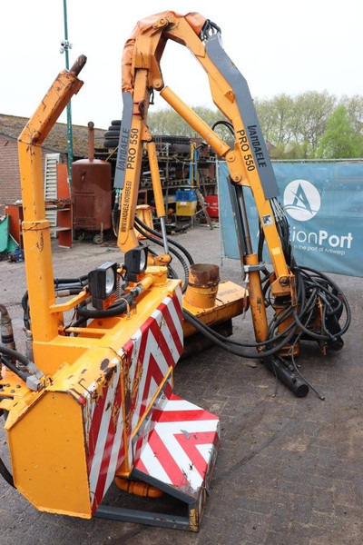 VANDAELE Pro 550 - Erdészeti mulcsozó: 5 kép. VANDAELE Pro 550 - Erdészeti mulcsozó: 5 kép.