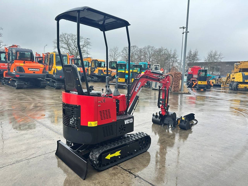 VICSEC VC13-R - Minikotró: 5 kép. VICSEC VC13-R - Minikotró: 5 kép.