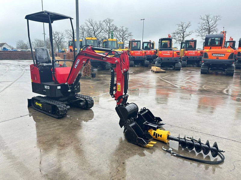 VICSEC VC13-R - Minikotró: 3 kép. VICSEC VC13-R - Minikotró: 3 kép.