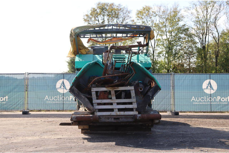 Vögele SUPER 1800-1 - Aszfaltozó gép: 4 kép. Vögele SUPER 1800-1 - Aszfaltozó gép: 4 kép.