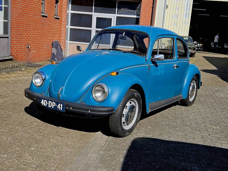 Volkswagen Kever 1200 - Autó: 1 kép. Volkswagen Kever 1200 - Autó: 1 kép.