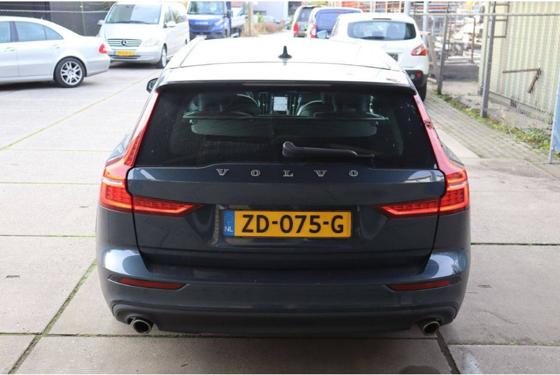 Volvo V60 - Autó: 5 kép. Volvo V60 - Autó: 5 kép.