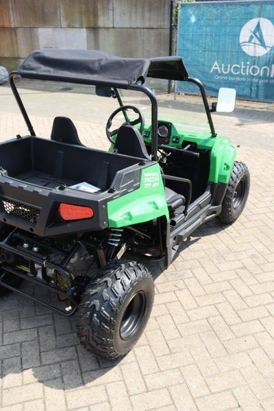Wextrem 200Pro - Golfkocsi: 5 kép. Wextrem 200Pro - Golfkocsi: 5 kép.