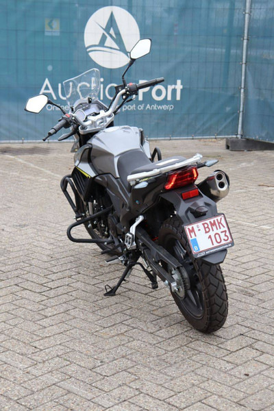 X-Nord 125 - Motorkerékpár: 4 kép. X-Nord 125 - Motorkerékpár: 4 kép.