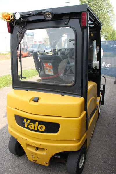 Yale ERP25VLE2145 - Elektromos targonca: 5 kép. Yale ERP25VLE2145 - Elektromos targonca: 5 kép.