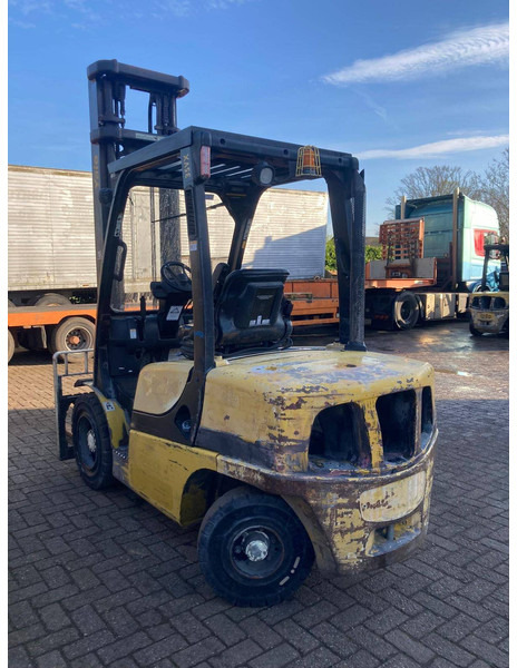 Yale GDP35VX - Dízel targonca: 2 kép. Yale GDP35VX - Dízel targonca: 2 kép.