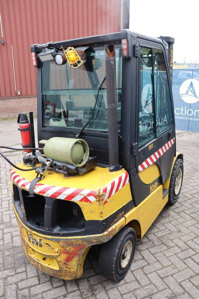 Yale GLP30VX - Gázüzemű targonca: 5 kép. Yale GLP30VX - Gázüzemű targonca: 5 kép.