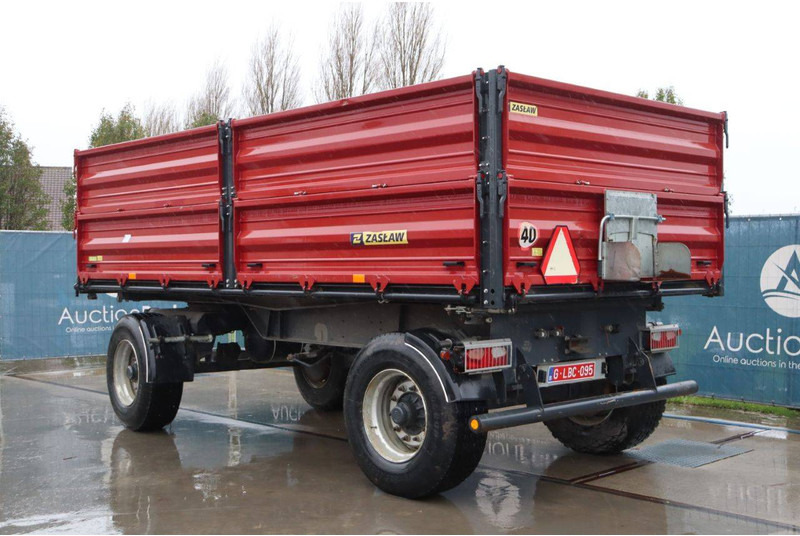 Zaslaw - Platós pótkocsi: 3 kép. Zaslaw - Platós pótkocsi: 3 kép.