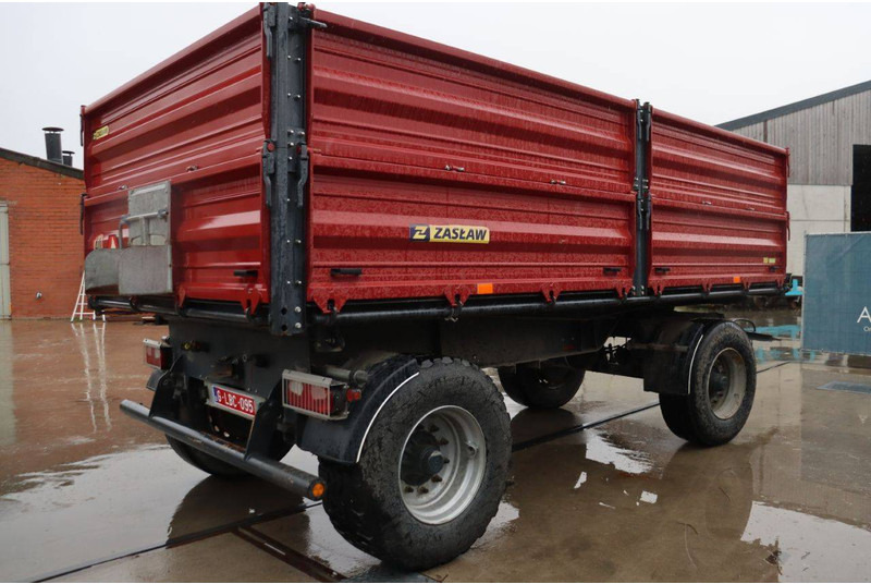 Zaslaw - Platós pótkocsi: 5 kép. Zaslaw - Platós pótkocsi: 5 kép.